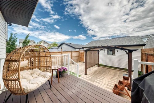 905 Livingston Way Ne, Calgary, AB 
