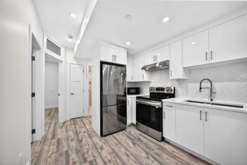 905 Livingston Way Ne, Calgary, AB 