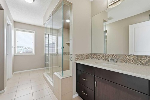79 Nolanfield Court Nw, Calgary, AB - Indoor Photo Showing Bathroom