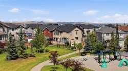 79 Nolanfield Court NW Calgary, AB T3R 0L8