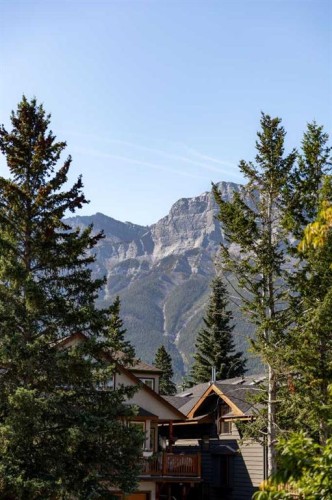 624 4Th Street, Canmore, AB 