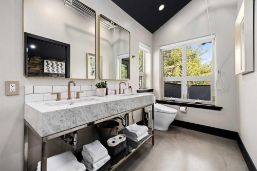 624 4Th Street, Canmore, AB 