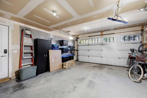 624 4Th Street, Canmore, AB 