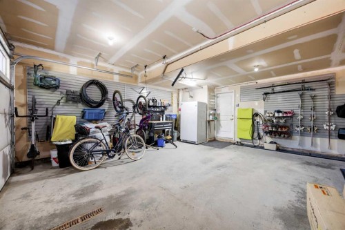 624 4Th Street, Canmore, AB 