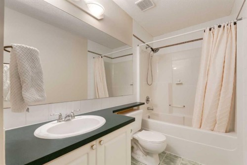59 Mt Aberdeen Manor Se, Calgary, AB 