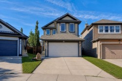78 Everglen Way SW Calgary, AB T2Y 5G3