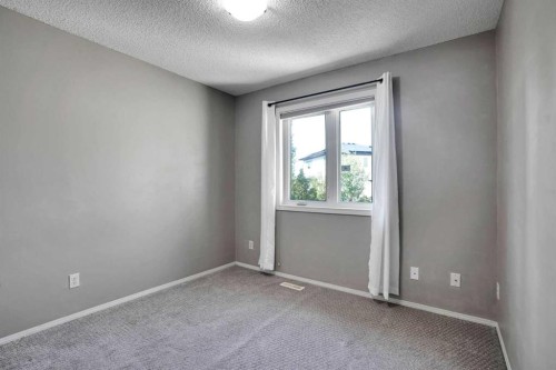 78 Everglen Way Sw, Calgary, AB 