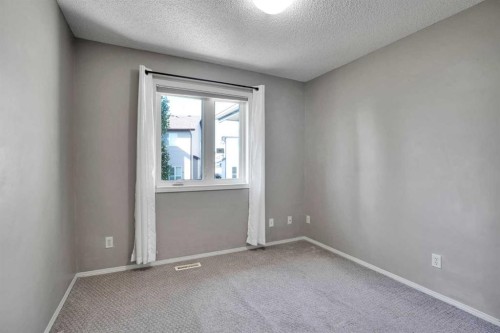 78 Everglen Way Sw, Calgary, AB 