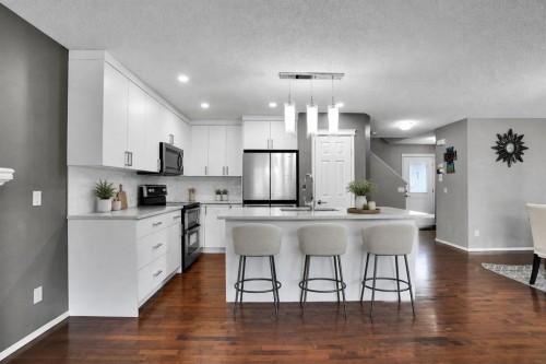 78 Everglen Way Sw, Calgary, AB 