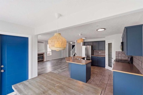 235 Arbour Stone Place Nw, Calgary, AB - Indoor Photo Showing Kitchen With Double Sink
