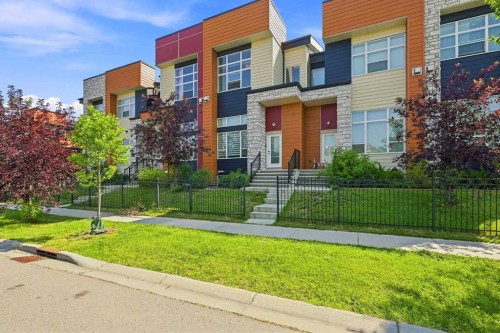 103-1530 Bayside Avenue SW Airdrie, AB T4B 4B5