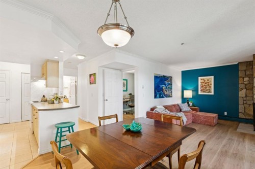 404-354 2 Avenue Ne, Calgary, AB - Indoor Photo Showing Dining Room