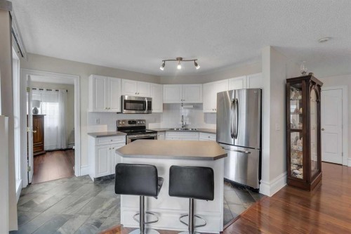 106-7106 Valleyview Park Se, Calgary, AB 