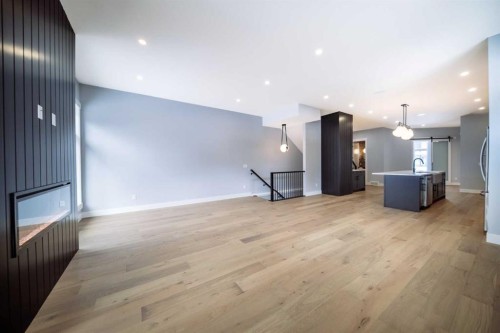 1415 27 Street Sw, Calgary, AB - Indoor