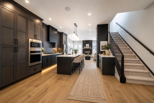 1415 27 Street Sw, Calgary, AB - Indoor Photo Showing Kitchen With Upgraded Kitchen