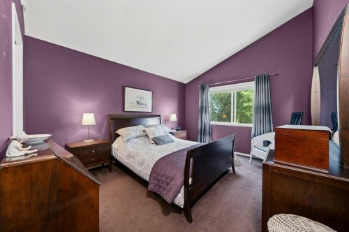 165 Douglasview Rise Se, Calgary, AB - Indoor Photo Showing Bedroom
