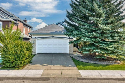 165 Douglasview Rise Se, Calgary, AB - Outdoor