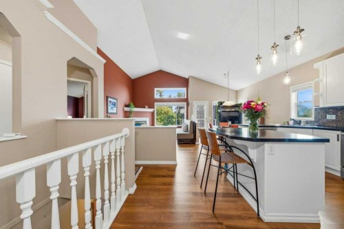 165 Douglasview Rise Se, Calgary, AB - Indoor Photo Showing Kitchen
