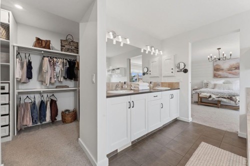 708 Coopers Square Sw, Airdrie, AB - Indoor Photo Showing Bathroom