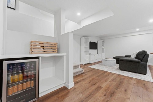 708 Coopers Square Sw, Airdrie, AB - Indoor Photo Showing Other Room