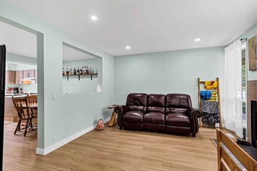 2187 Woodview Drive Sw, Calgary, AB 