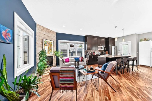 3-309 15 Avenue Ne, Calgary, AB -  With Exterior