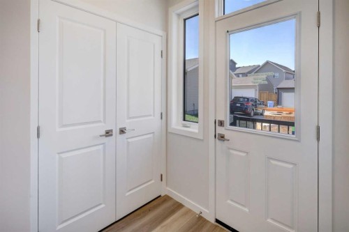 99 Herron Walk Ne, Calgary, AB 