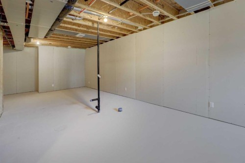 99 Herron Walk Ne, Calgary, AB 