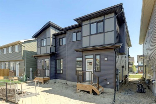 99 Herron Walk Ne, Calgary, AB 