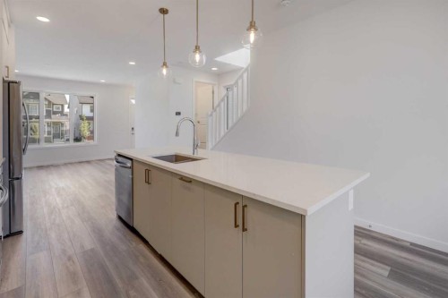99 Herron Walk Ne, Calgary, AB 