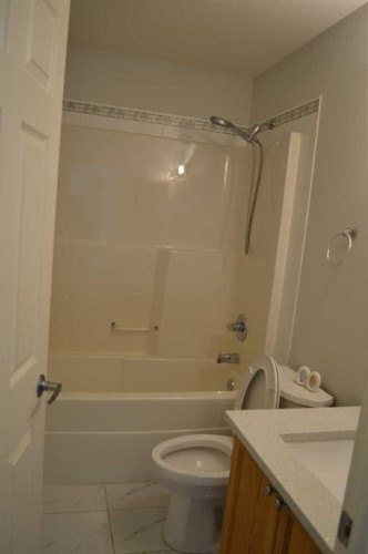 249 Evansmeade Circle Nw, Calgary, AB 