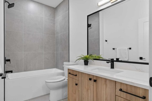 525 32 Street Nw, Calgary, AB 