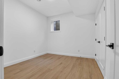 525 32 Street Nw, Calgary, AB 