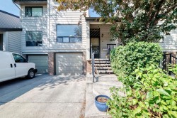10-3302 50 Street NW Calgary, AB T3A 2C6