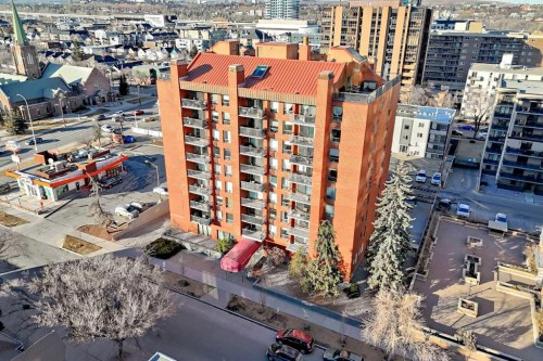 306-1334 14 Avenue SW Calgary, AB T3C 0W2