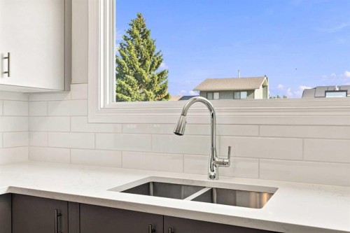 167 Bernard Way Nw, Calgary, AB 