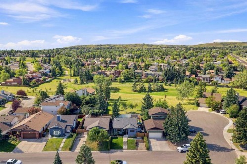 167 Bernard Way Nw, Calgary, AB 