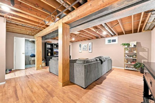 167 Bernard Way Nw, Calgary, AB 