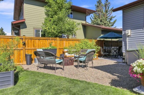 167 Bernard Way Nw, Calgary, AB 