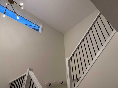111 Sundown Crescent, Cochrane, AB - Indoor Photo Showing Other Room