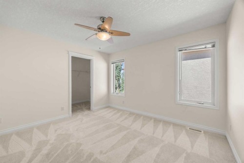 31 Royal Ridge Terrace Nw, Calgary, AB 