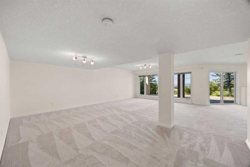 31 Royal Ridge Terrace Nw, Calgary, AB 