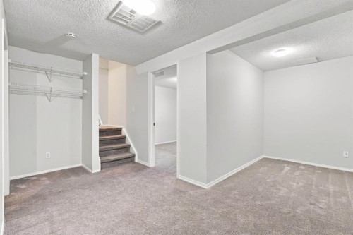 506 Hawkstone Manor Nw, Calgary, AB 