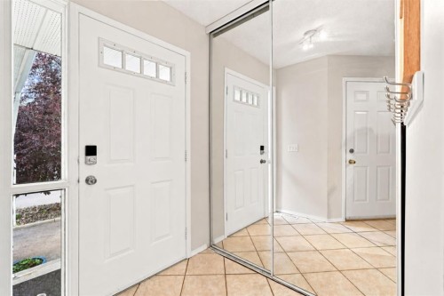 506 Hawkstone Manor Nw, Calgary, AB 