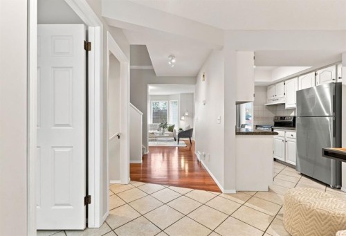 506 Hawkstone Manor Nw, Calgary, AB 