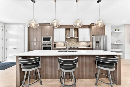 218 26 Avenue Nw, Calgary, AB 