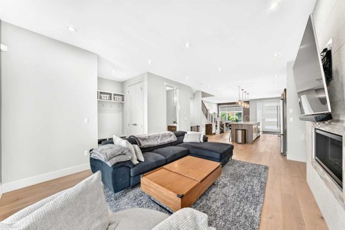 218 26 Avenue Nw, Calgary, AB 