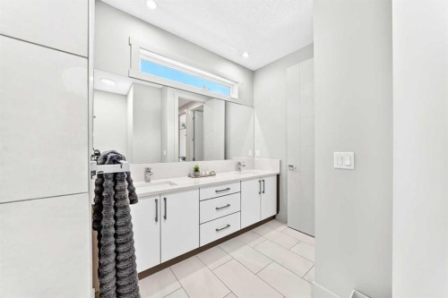 218 26 Avenue Nw, Calgary, AB 