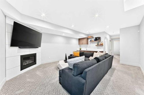 218 26 Avenue Nw, Calgary, AB 