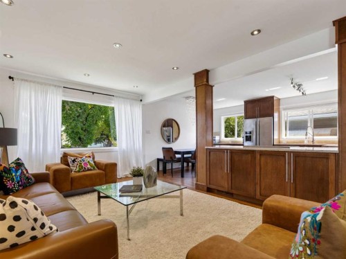 15 Hamlet Road Sw, Calgary, AB 